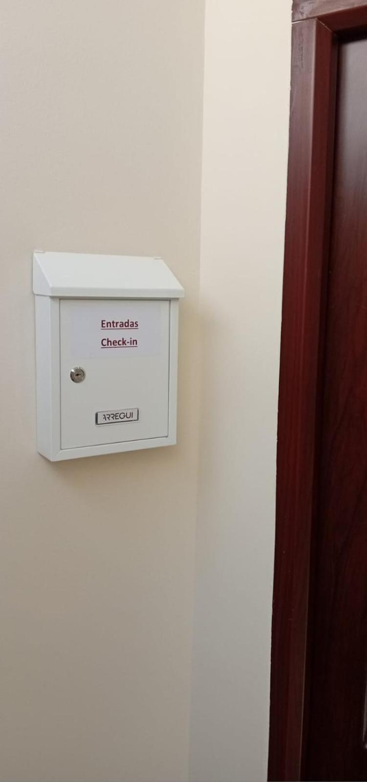 Apartamento La Fuente 27 Tomares Exteriér fotografie