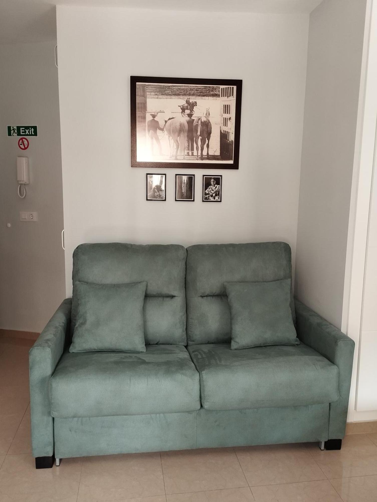 Apartamento La Fuente 27 Tomares Exteriér fotografie